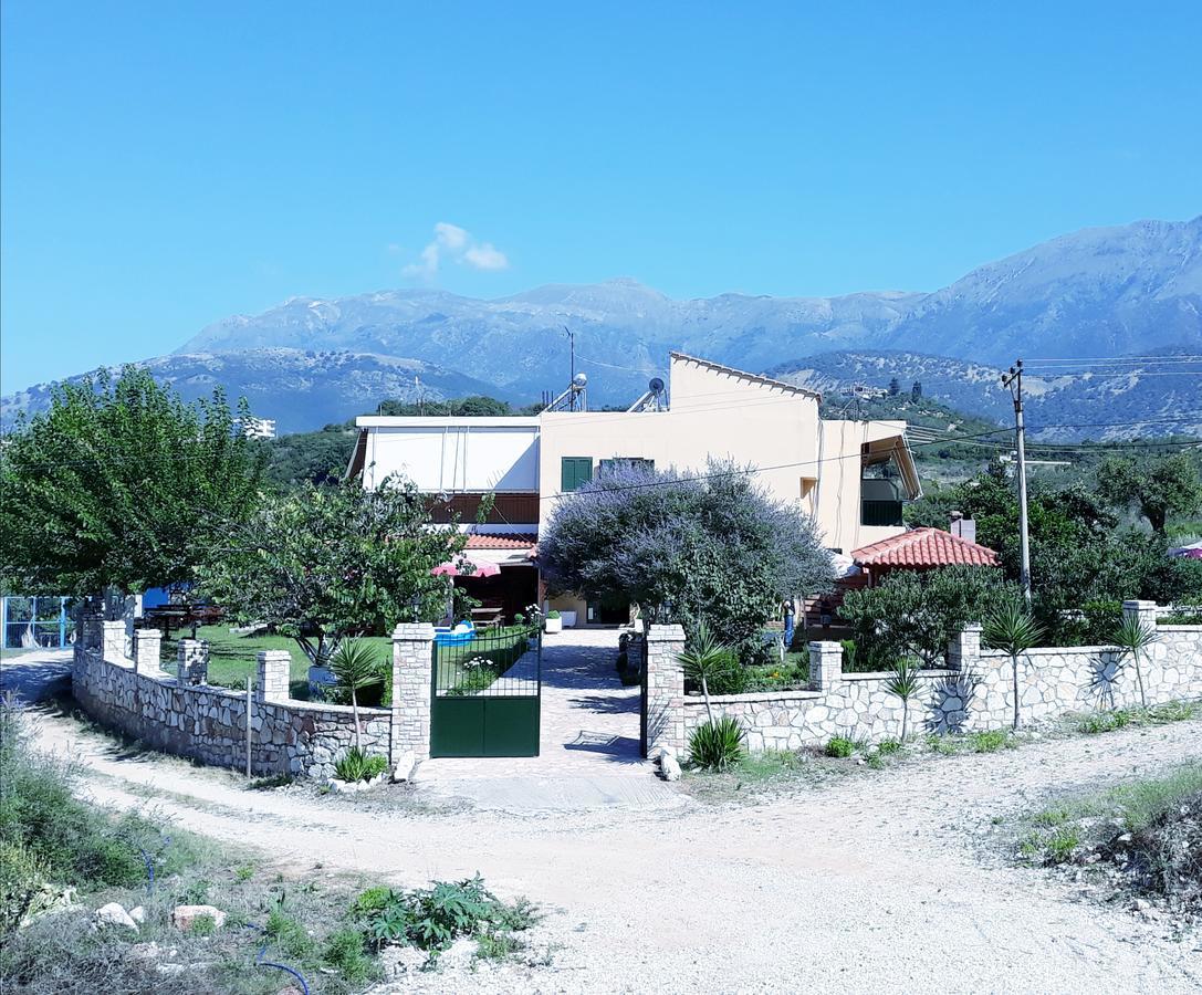 Hotel Agrotourism Himara Exterior foto